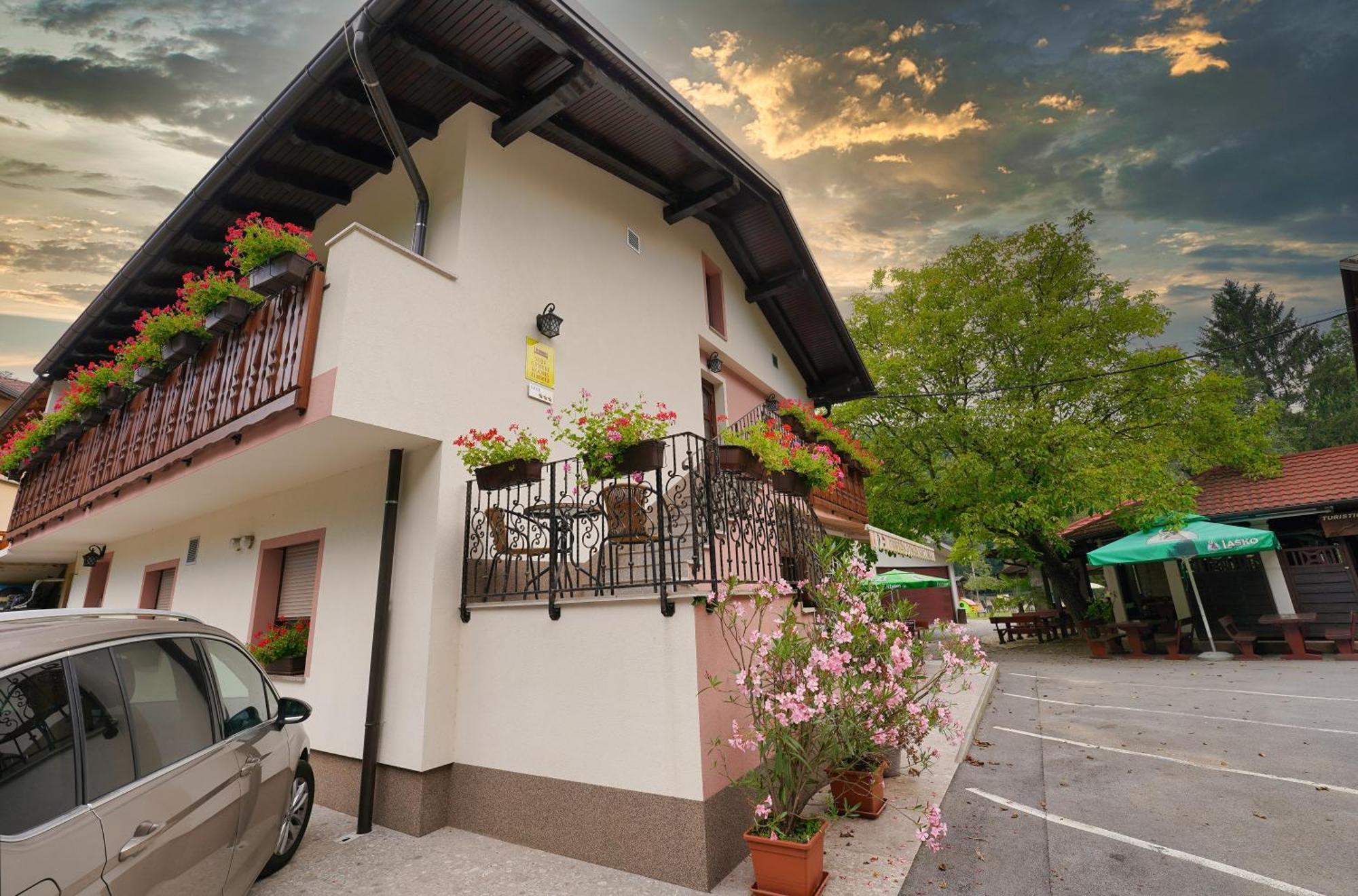 Villa Domacija Bubec Ilirska Bistrica Exterior foto